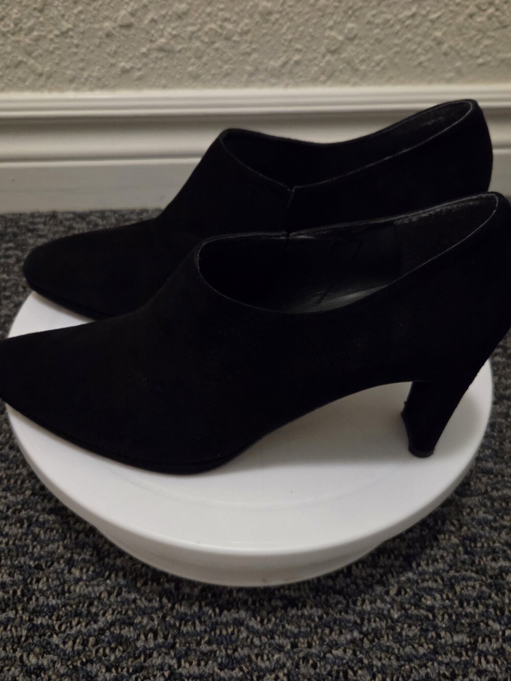 Stuart Weitzman Standap Women's Black Suede 3 In Heeled Booties Size 7